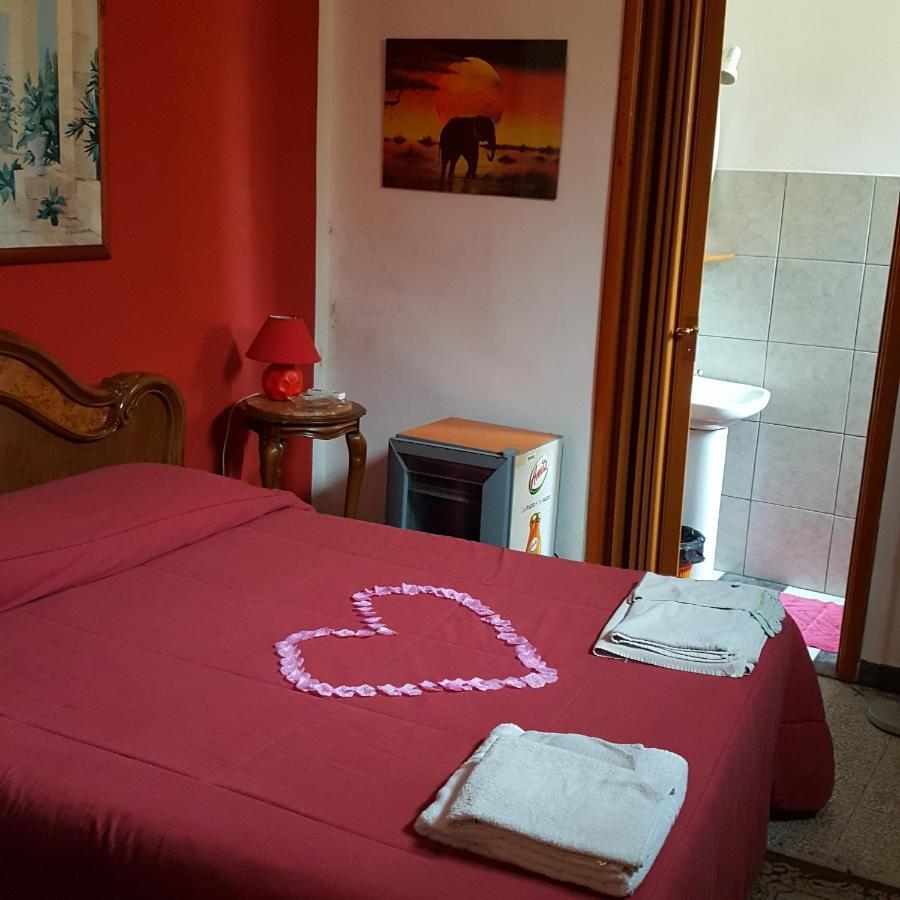 Bebvialata Bed & Breakfast Brindisi Luaran gambar